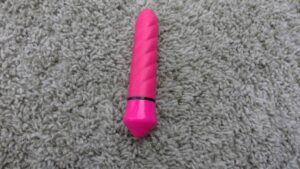 Belle’s Pink Vibrator + Masturbation