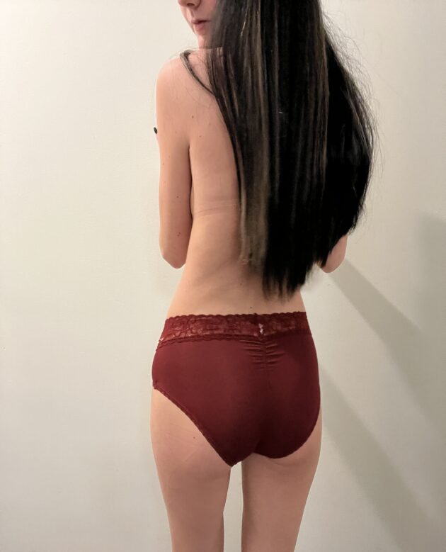 Jaid's Maroon Panties - Image 2