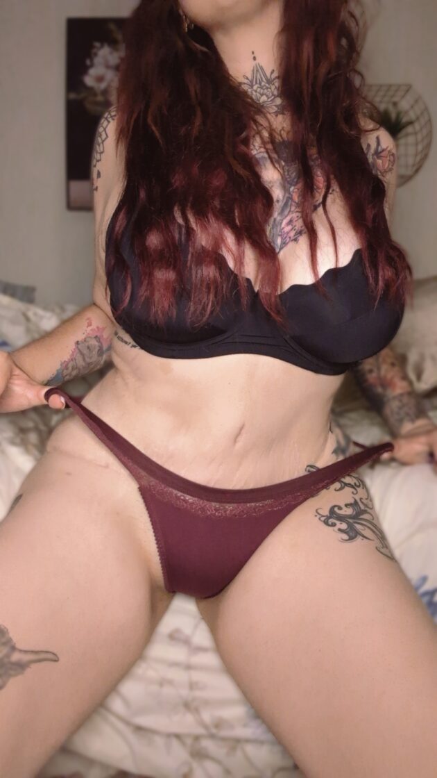 Jolene's Maroon Thong - Image 2