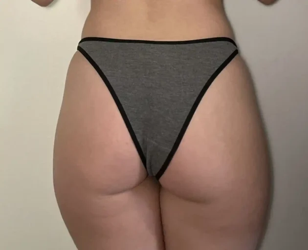 Lexi's Grey and Black Cheekies - Image 2