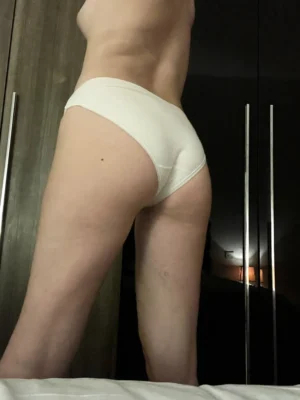 Mia’s White Cotton Panty