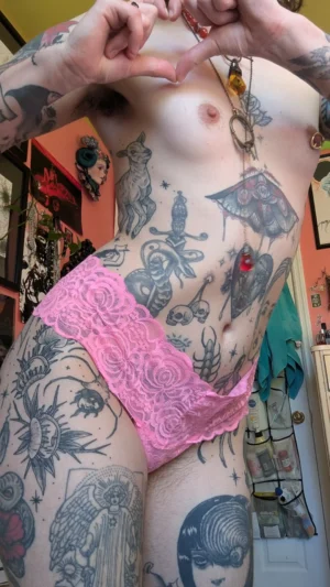 Veronica’s Hot Pink Floral Lace Panty