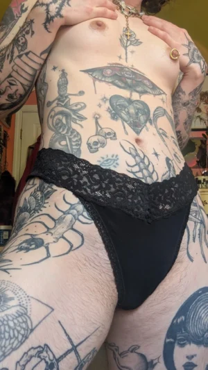 Veronica’s Worn Black Lace Band Thong
